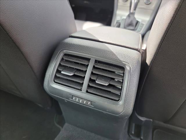 Used 2015 Volkswagen Golf TDI SE FWD image 14