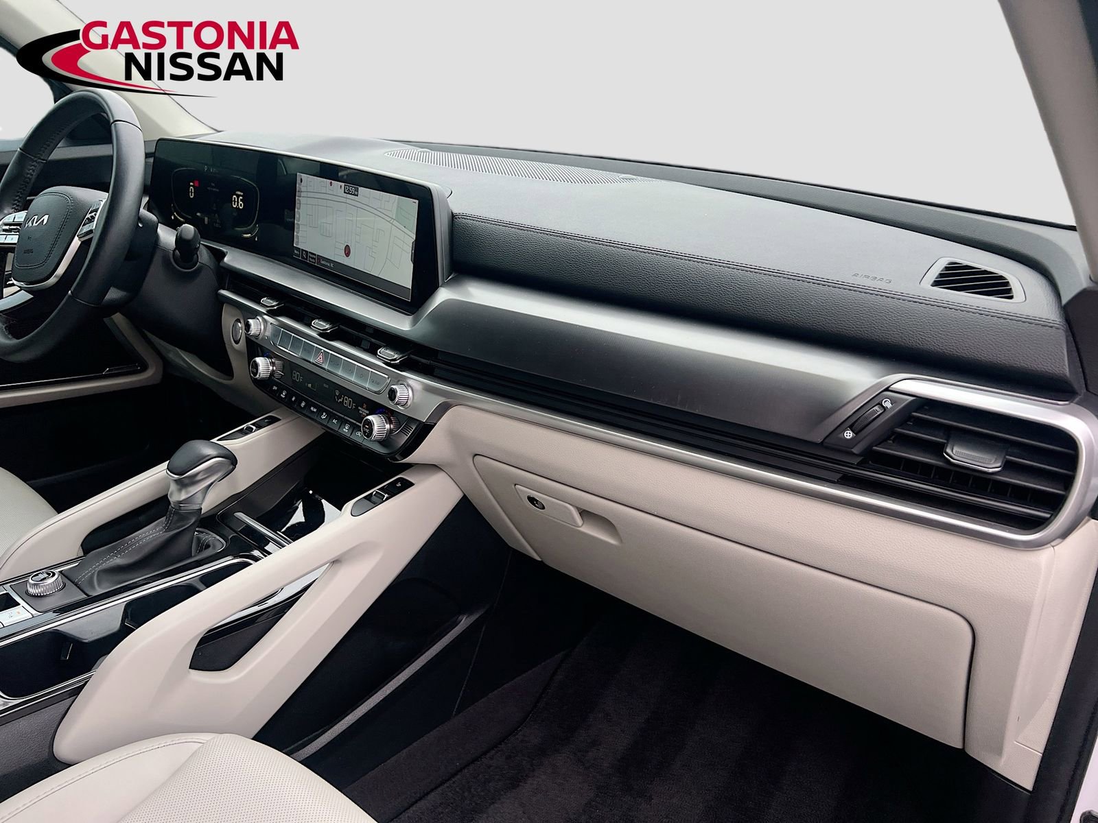 Used 2023 Kia Telluride S image 40