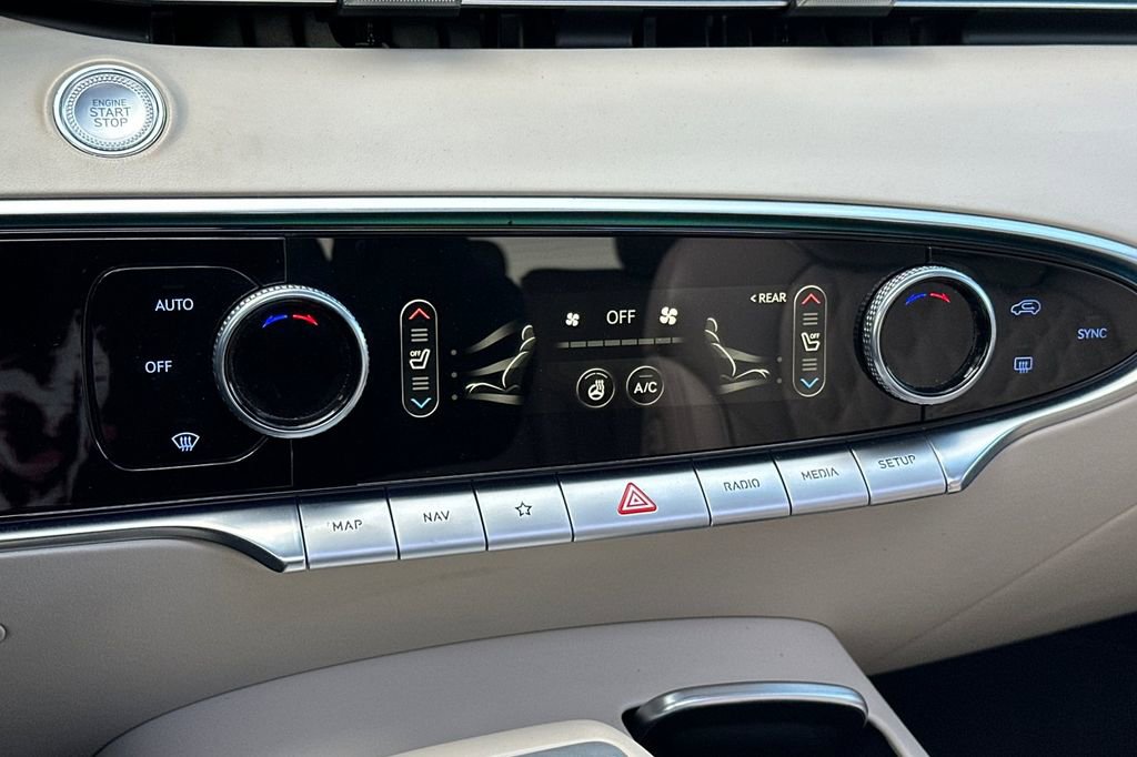 Used 2022 Genesis GV70 3.5T Sport w/ Sport Prestige Package image 23