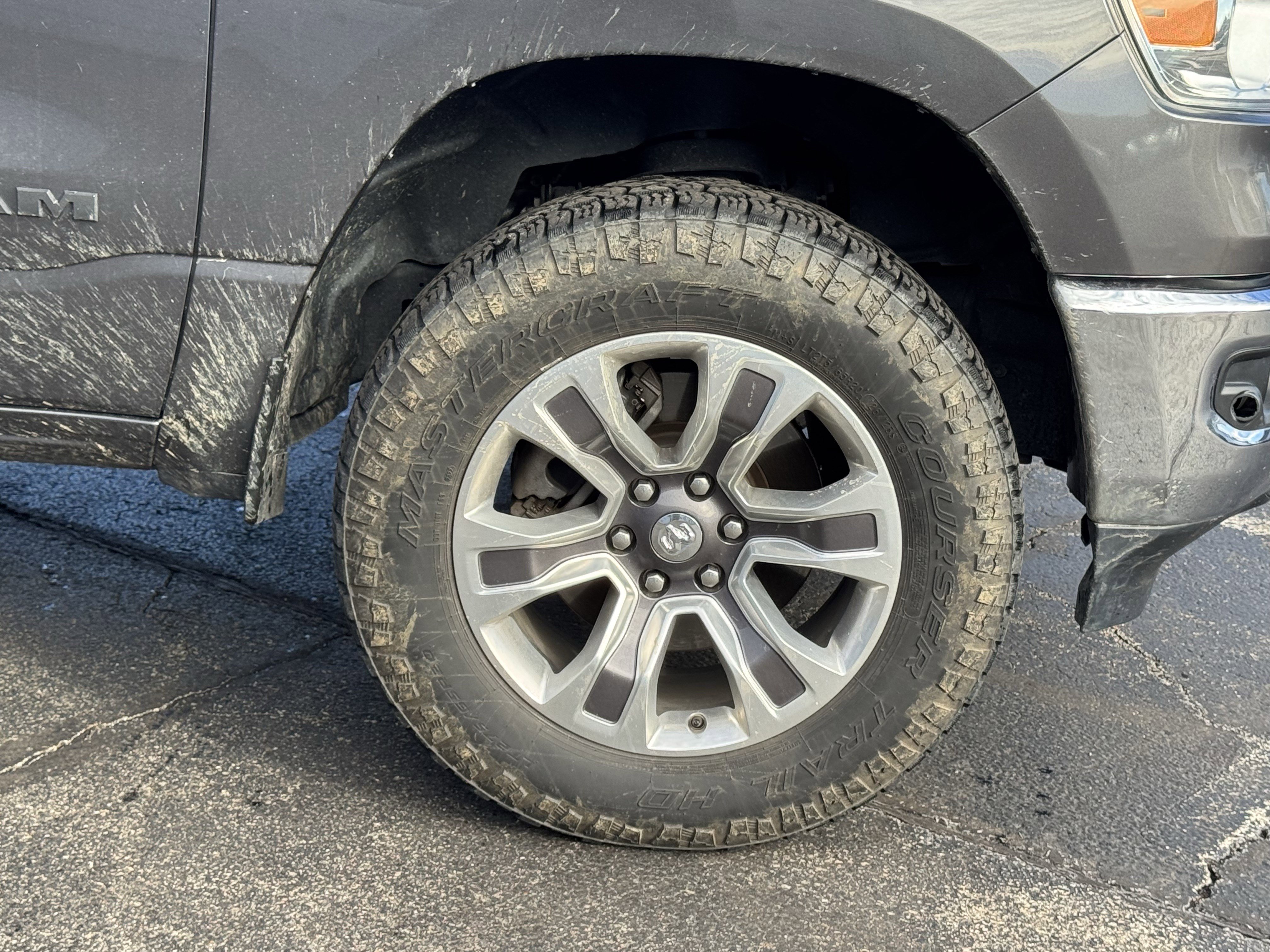 Used 2019 RAM 1500 Big Horn image 18