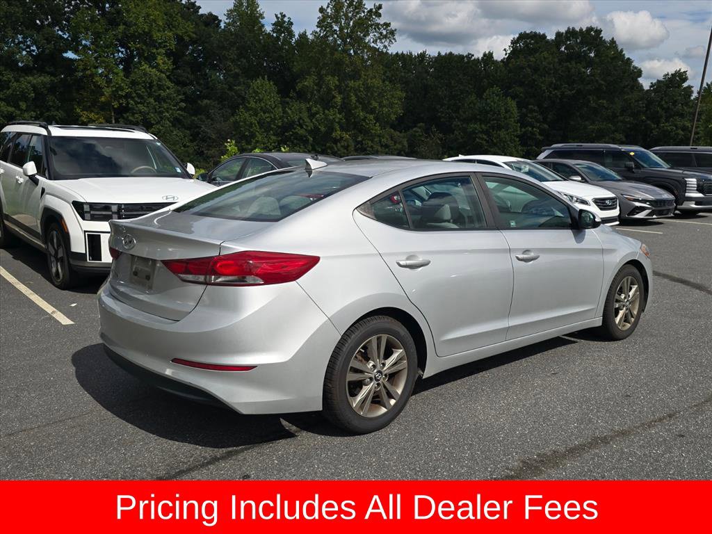 Used 2018 Hyundai Elantra SEL FWD image 3