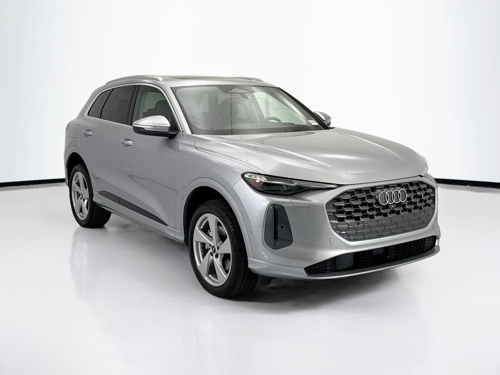 Used 2026 Audi Q5 Premium Plus AWD/4WD image 3