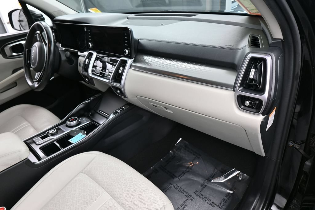 Used 2023 Kia Sorento EX FWD image 47