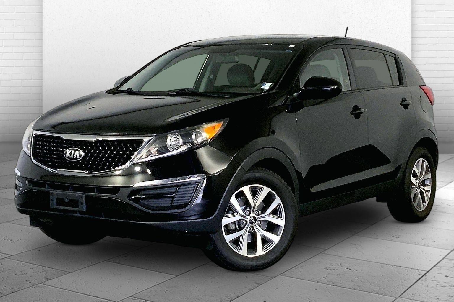 Used 2015 Kia Sportage LX FWD image 12