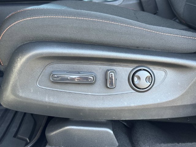 Certified 2025 Honda CR-V Sport image 23