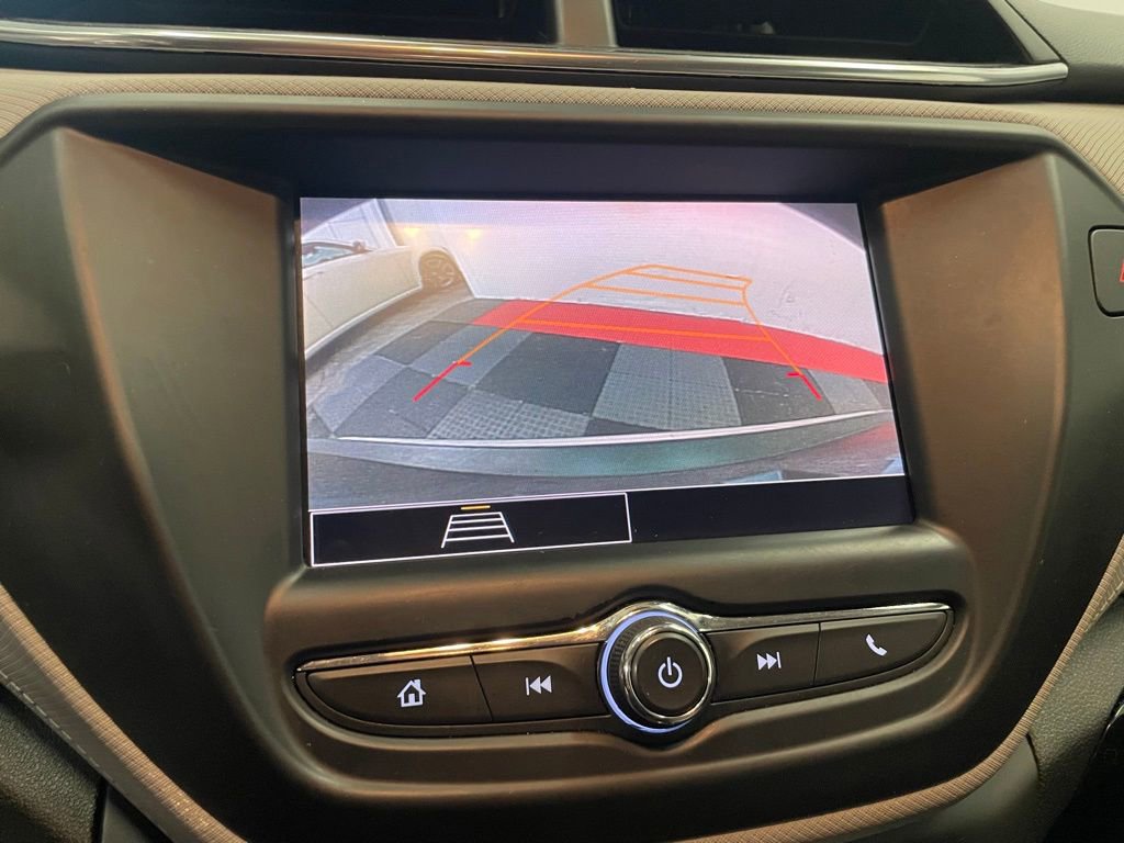 Used 2021 Chevrolet TrailBlazer LT AWD/4WD image 28