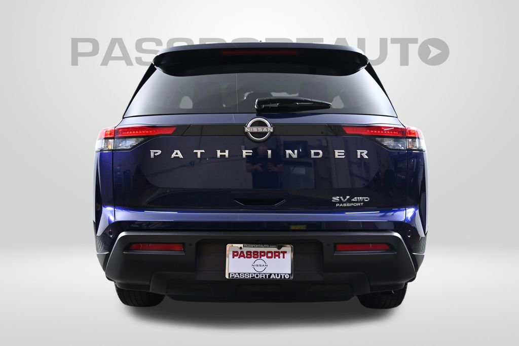 Used 2024 Nissan Pathfinder SV AWD/4WD image 9