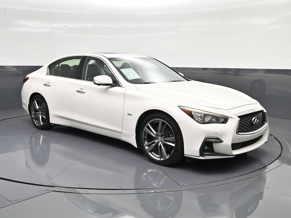 Used 2019 INFINITI Q50 Signature Edition w/ Cargo Package (L96) RWD image 5