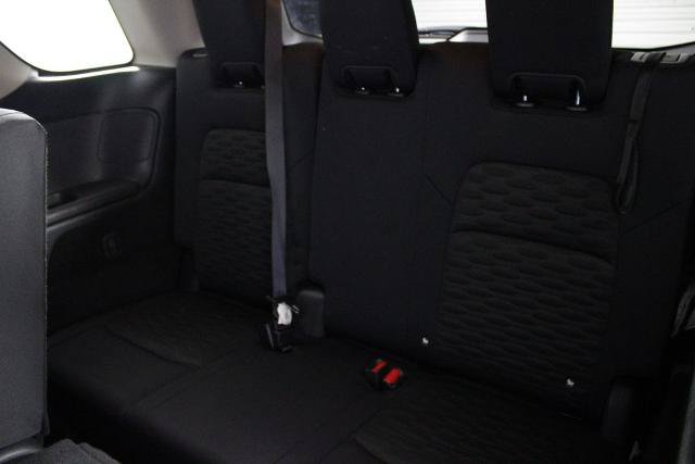 Certified 2025 Nissan Pathfinder SV AWD/4WD image 21