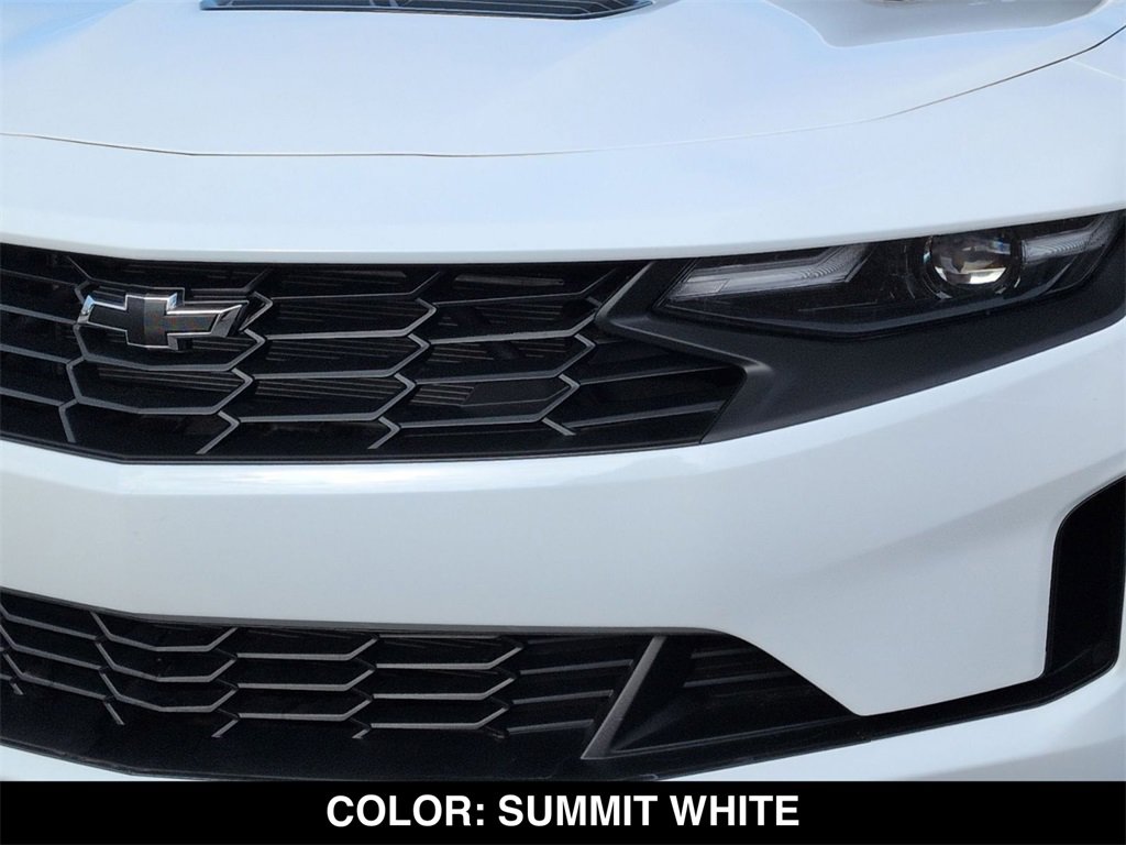 Used 2023 Chevrolet Camaro LT image 18