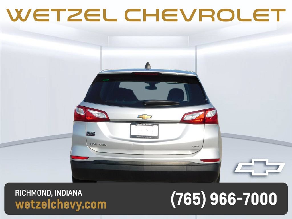 Used 2020 Chevrolet Equinox LS AWD/4WD image 4