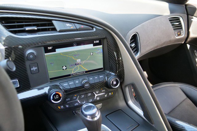 Used 2016 Chevrolet Corvette Z06 w/ 3LZ Preferred Equipment Group image 12