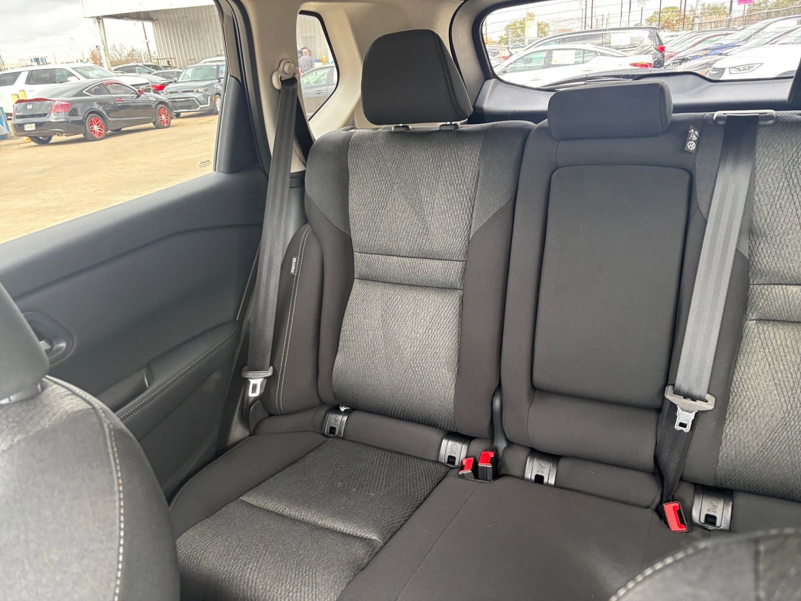 Used 2025 Nissan Rogue SV image 41