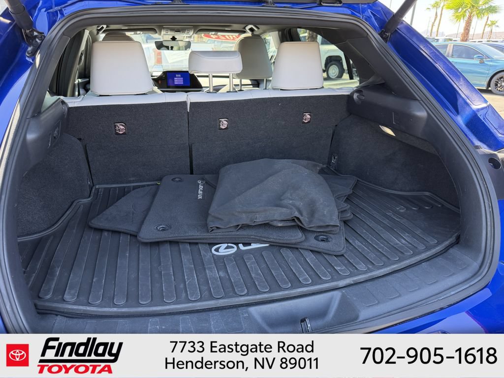 Used 2024 Lexus UX 250h F Sport FWD image 18