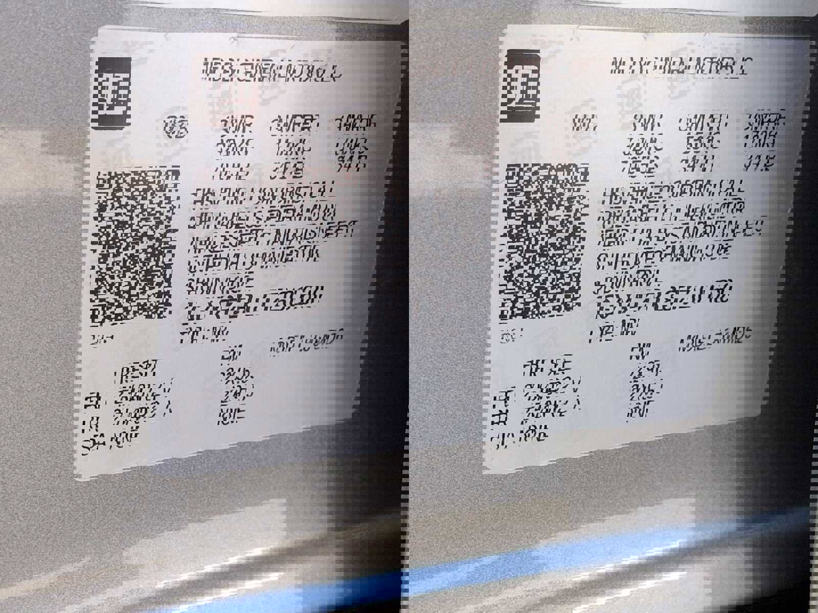 New 2026 Cadillac Lyriq V image 30