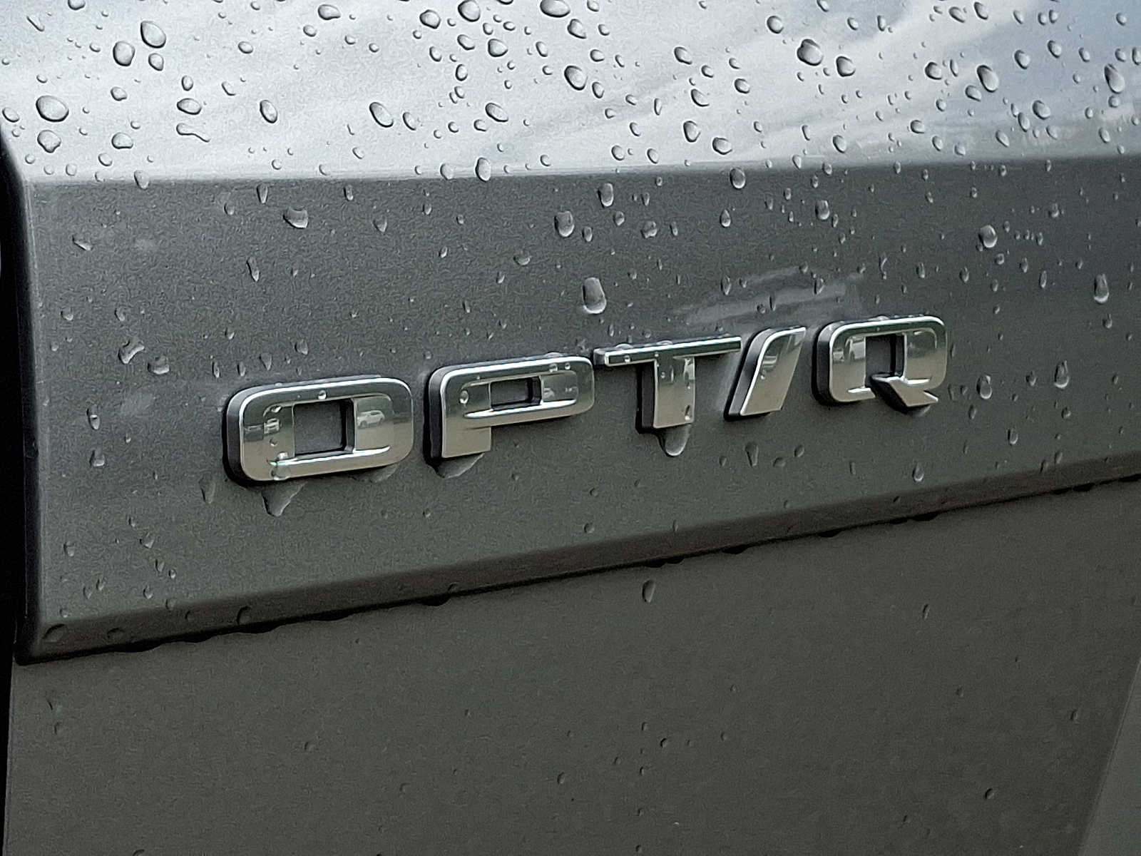 Certified 2025 Cadillac Optiq Sport 2 w/ LPO, Floor Liner Package AWD/4WD image 35