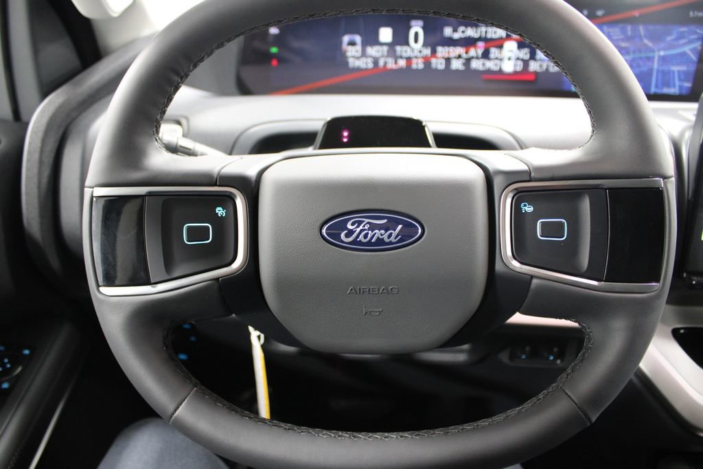 New 2026 Ford Expedition Active image 37