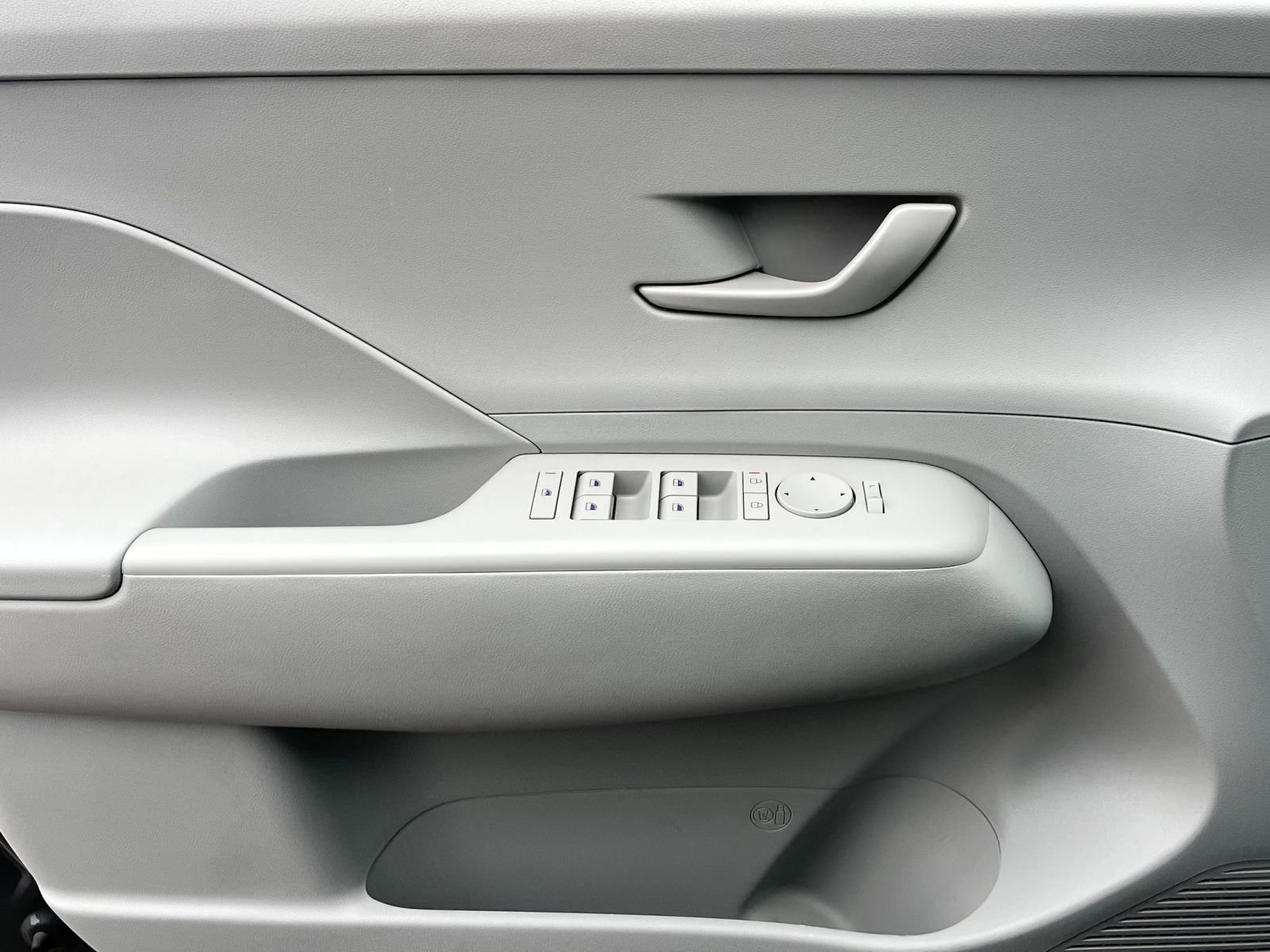 Used 2025 Hyundai Kona SEL image 20