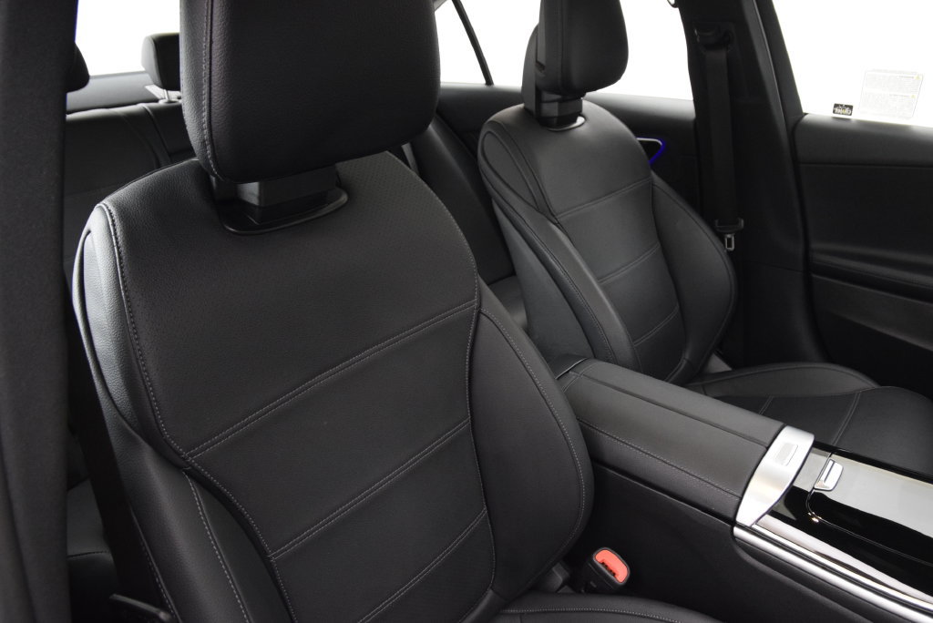 Certified 2024 Mercedes-Benz C 300 Sedan image 17