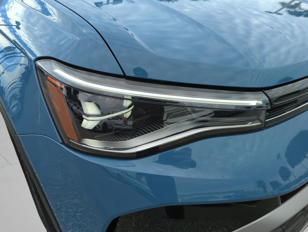 New 2026 Volkswagen Taos S image 42