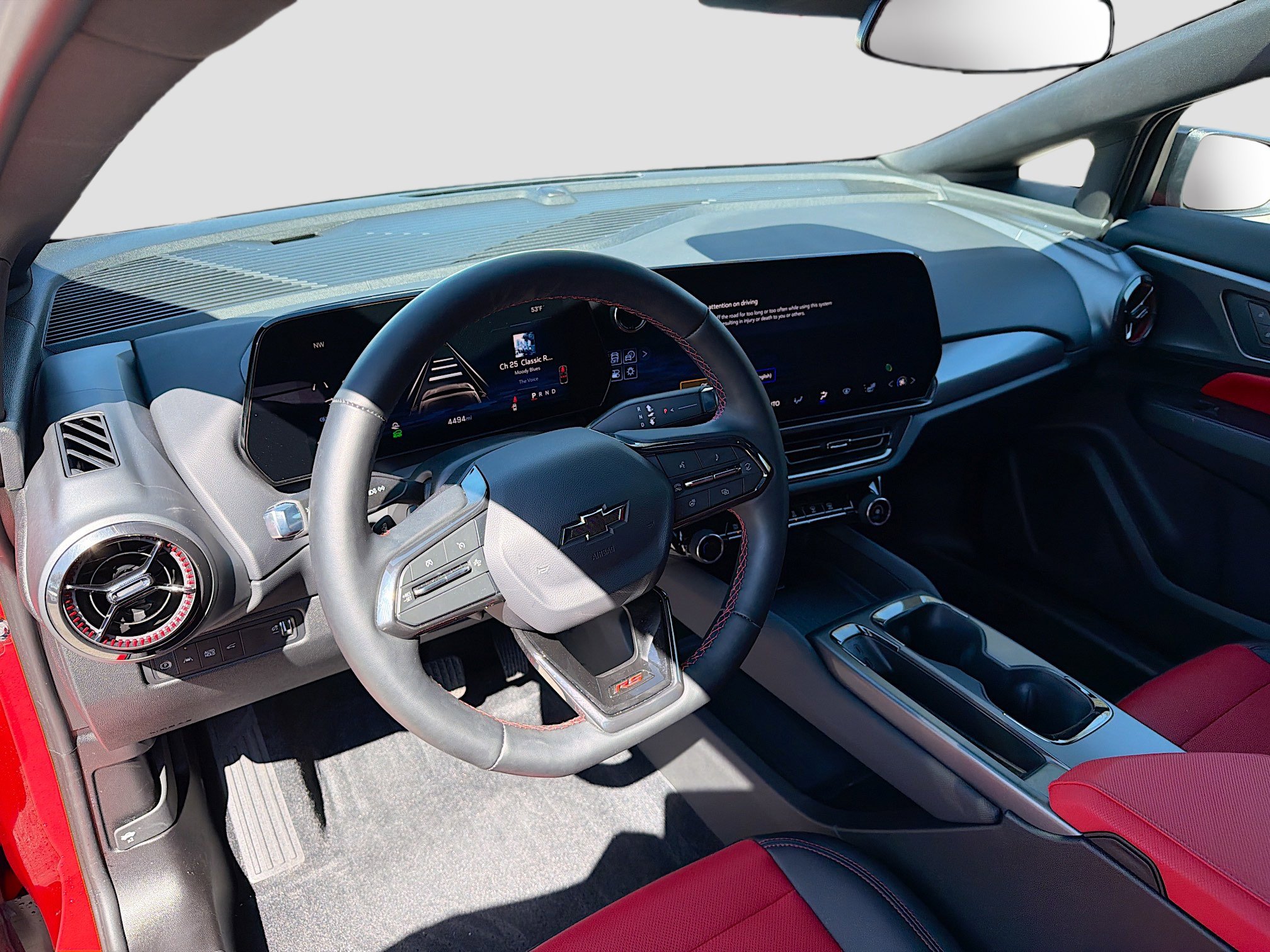 Used 2025 Chevrolet Equinox EV RS image 25