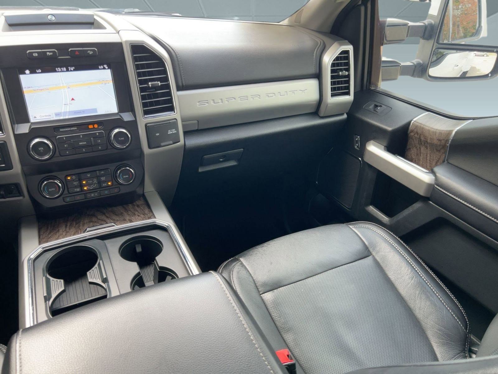 Used 2019 Ford F450 Lariat w/ Lariat Value Package image 29