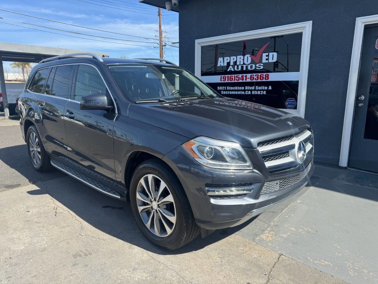 Used 2013 Mercedes-Benz GL 450 4MATIC image 2