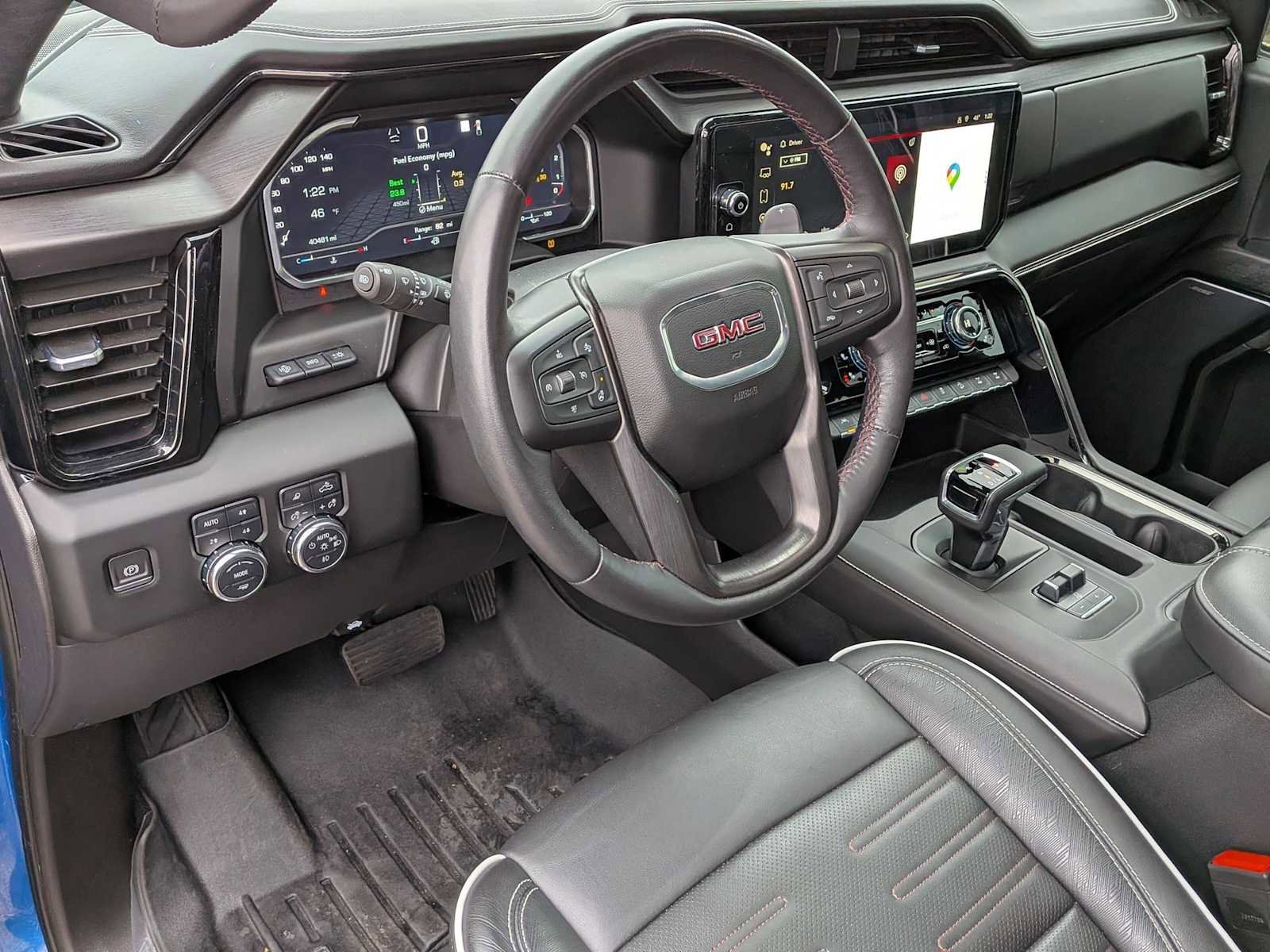 Used 2023 GMC Sierra 1500 AT4X image 2