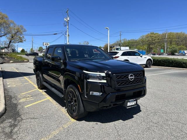 Certified 2023 Nissan Frontier SV w/ Midnight Edition Package AWD/4WD image 2