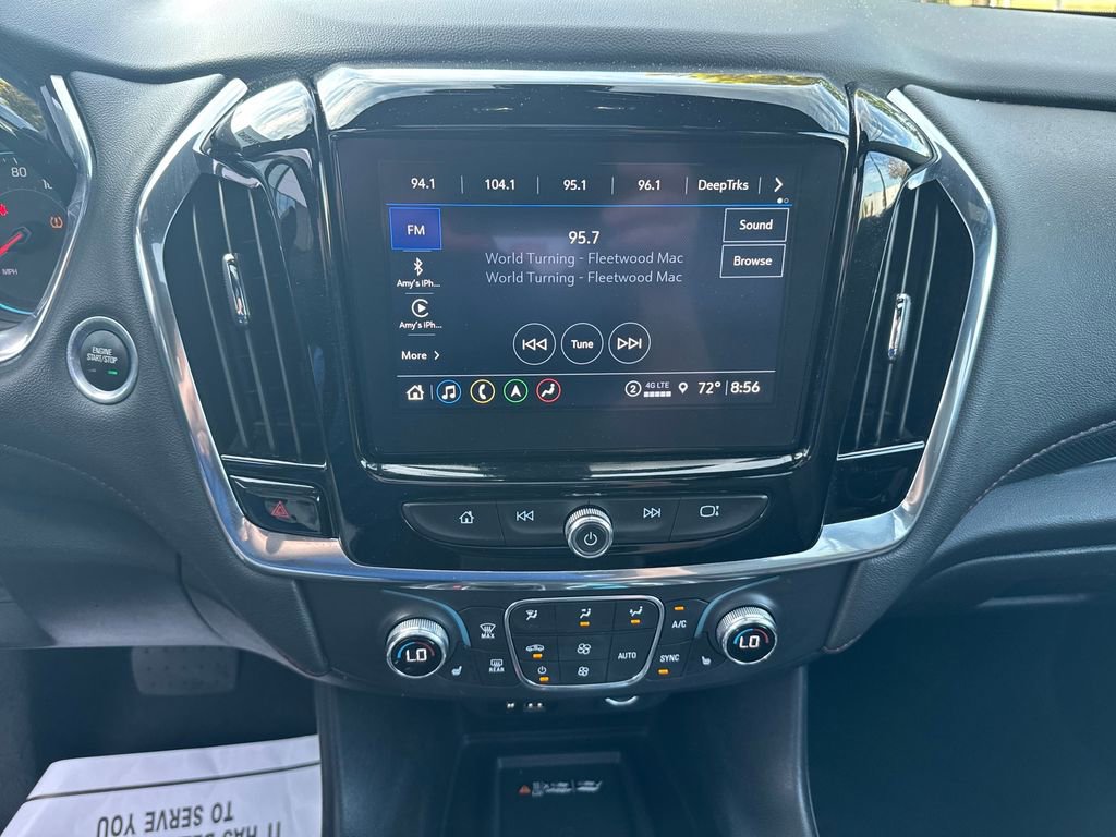 Used 2023 Chevrolet Traverse RS AWD/4WD image 31