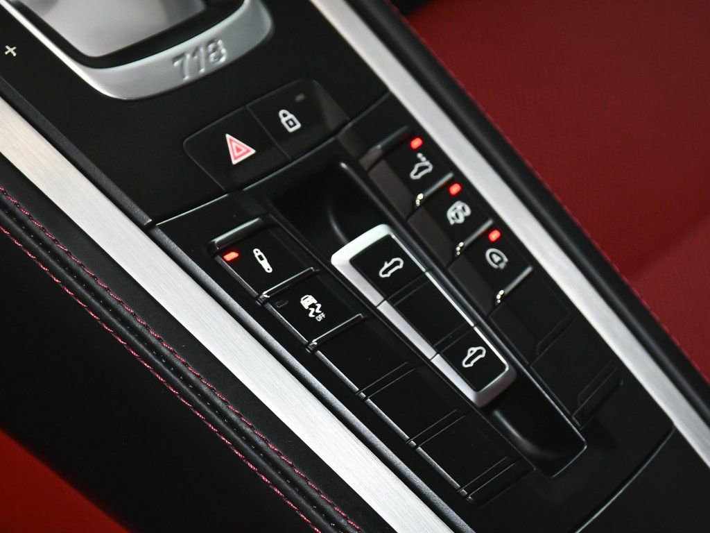 Used 2025 Porsche 718 Boxster GTS image 45