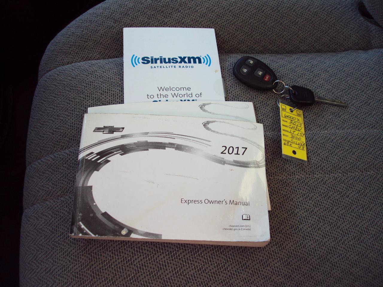 Used 2017 Chevrolet Express 3500 LT w/ LT Preferred Equipment Group RWD image 27