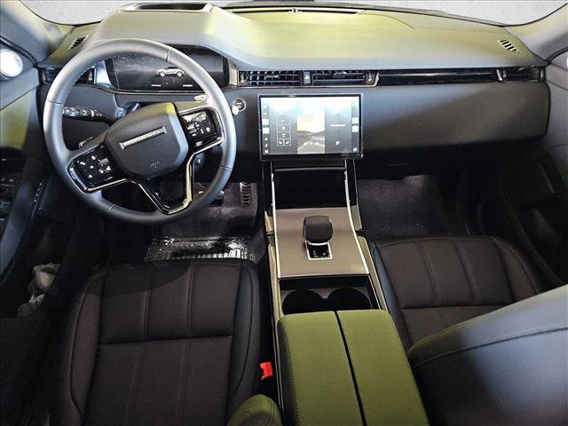 Used 2025 Land Rover Range Rover Evoque Dynamic SE AWD/4WD image 4