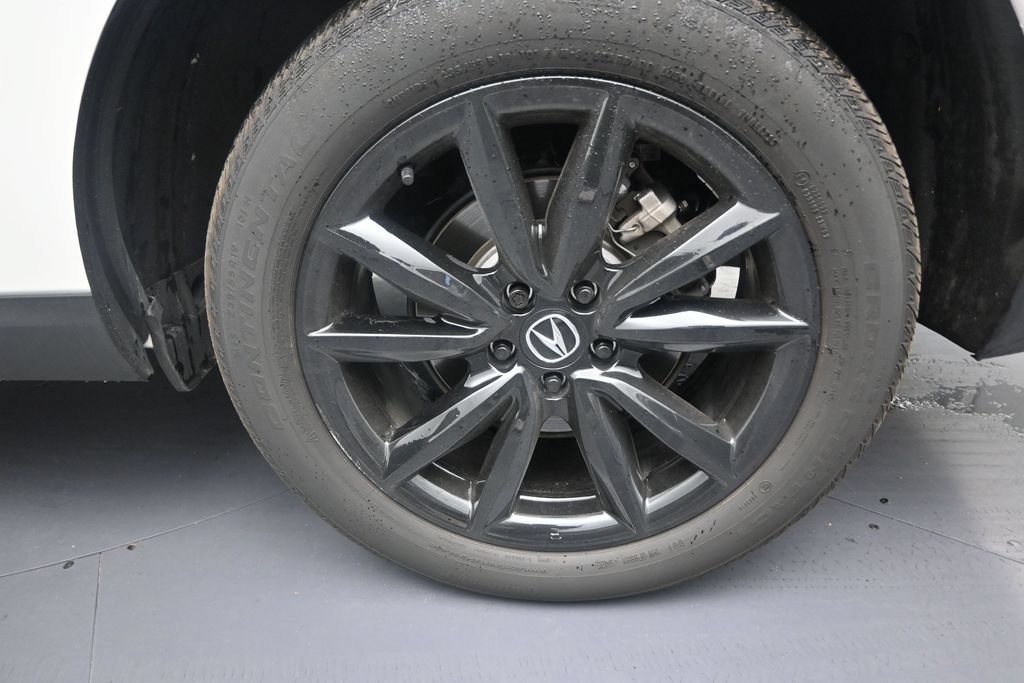 Used 2025 Acura RDX SH-AWD image 9