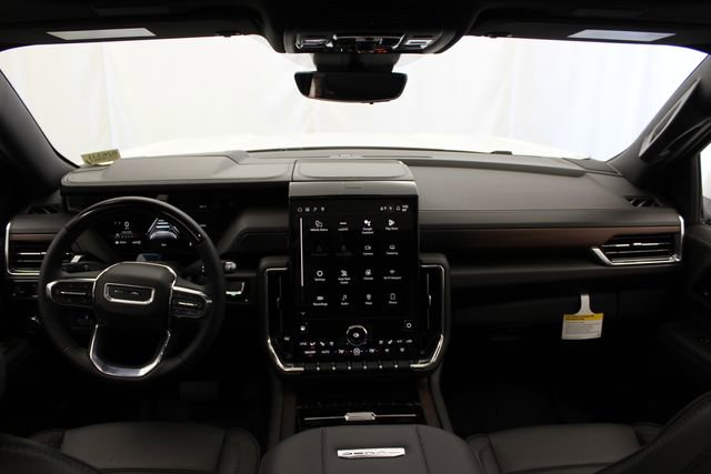 New 2026 GMC Yukon Denali w/ Advanced Technology Package AWD/4WD image 31