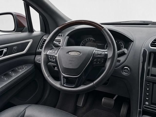 Used 2019 Ford Explorer Platinum AWD/4WD image 18