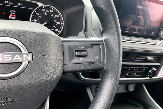 Certified 2025 Nissan Rogue S image 11