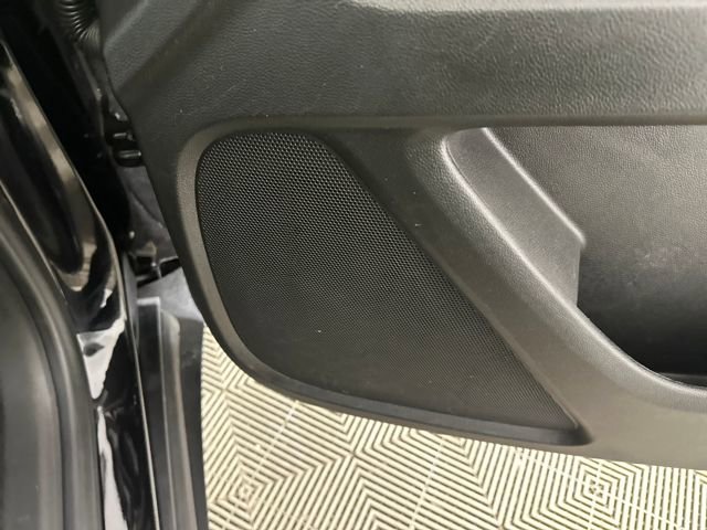 Used 2022 Chevrolet Traverse LT image 29