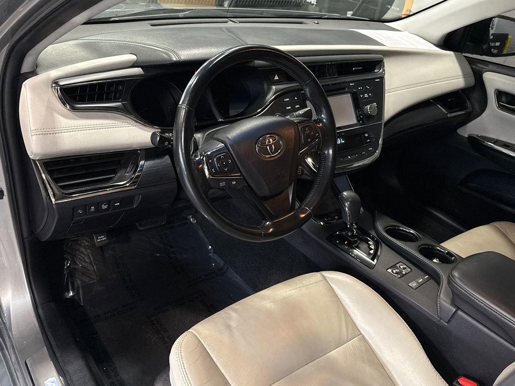 Used 2017 Toyota Avalon Touring w/ Protection Package image 5