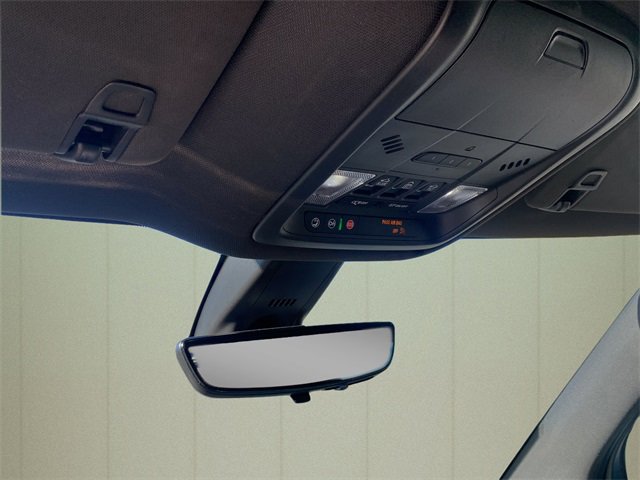 Used 2023 Buick Enclave Avenir w/ Avenir Technology Package image 36