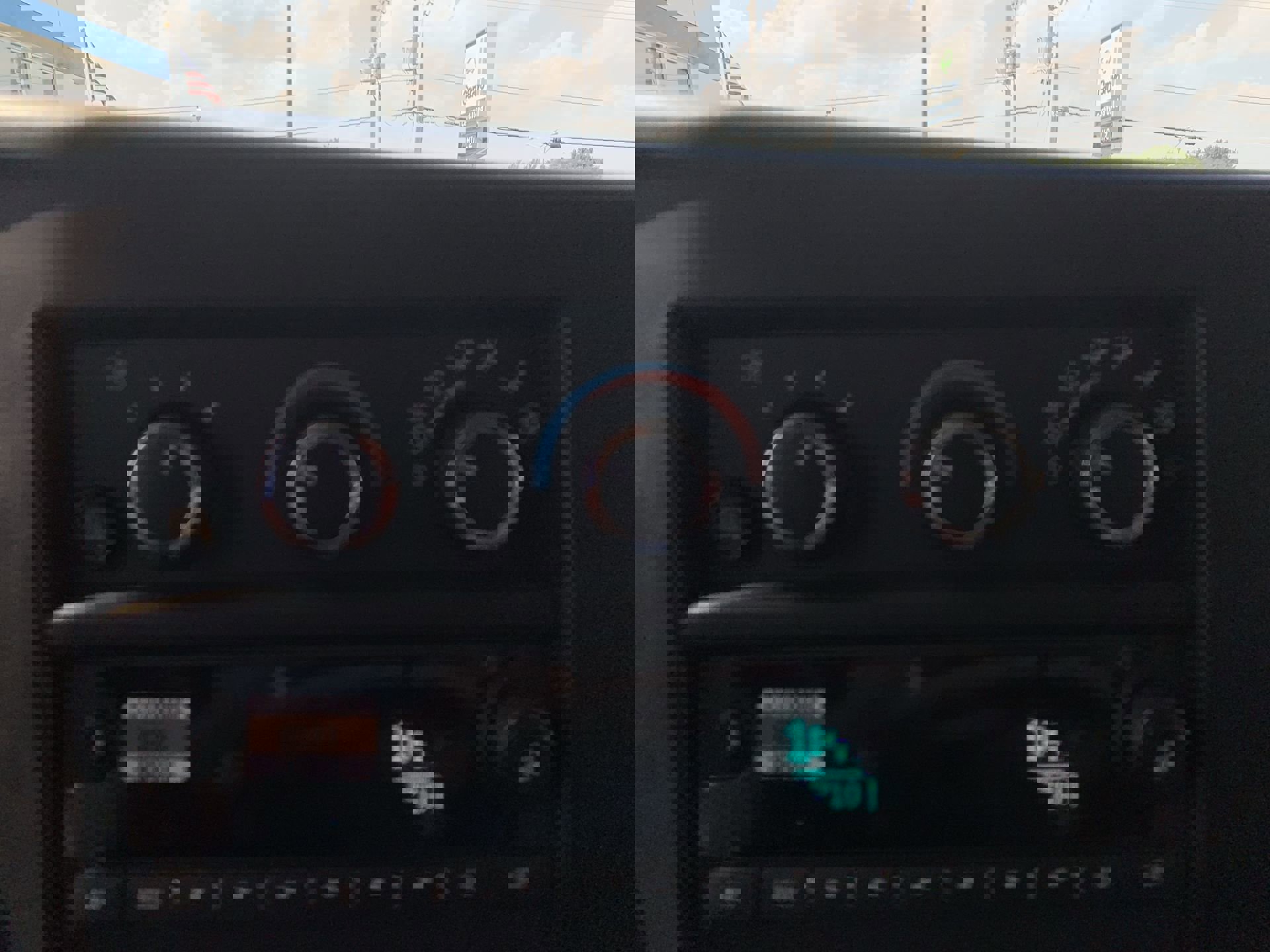 New 2025 GMC Savana 2500 Work Van w/ Driver Convenience Package image 38