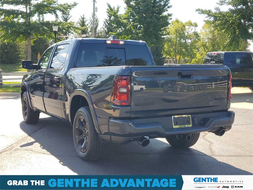 New 2026 RAM 1500 4x4 Crew Cab image 3