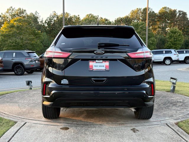 Used 2024 Ford Edge SE w/ Black Appearance Package AWD/4WD image 6