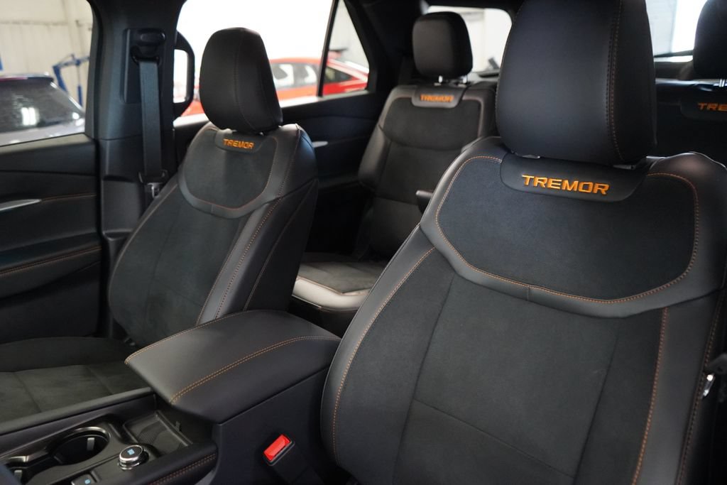 New 2026 Ford Explorer Tremor w/ Tremor Ultimate Package AWD/4WD image 17