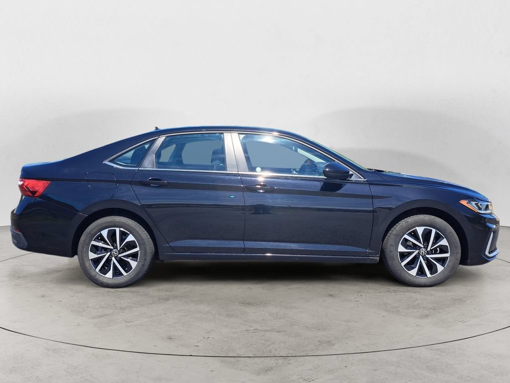 Used 2025 Volkswagen Jetta S FWD image 2