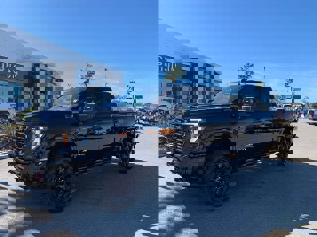 New 2026 GMC Sierra 2500 AT4 w/ AT4 Premium Plus Package image 3