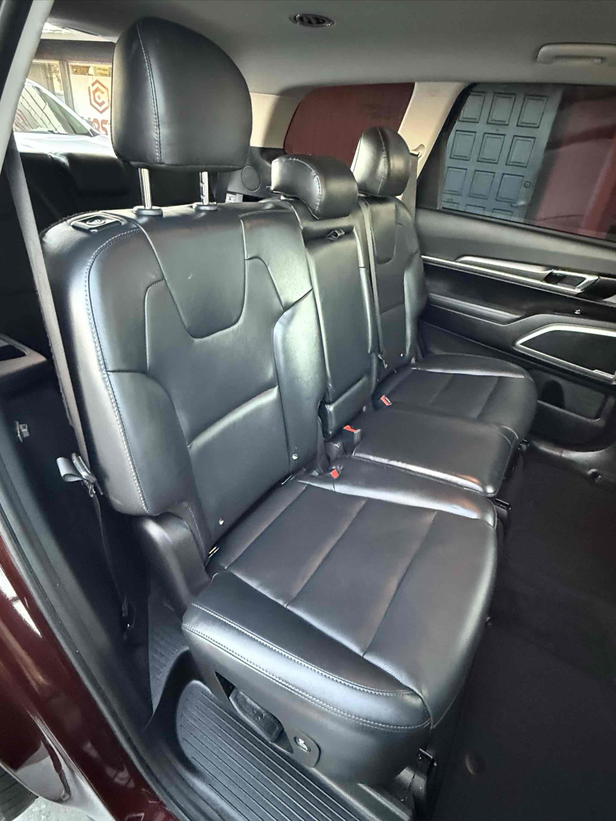 Used 2020 Kia Telluride LX image 60