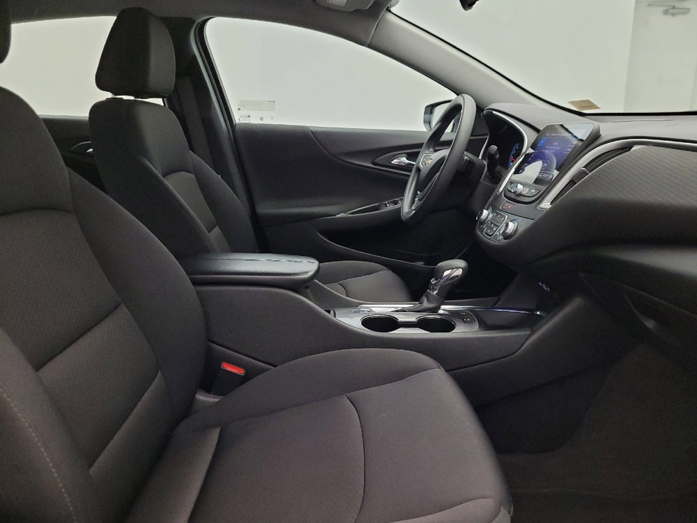 Used 2024 Chevrolet Malibu LT image 21