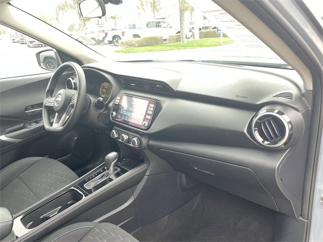 Used 2023 Nissan Kicks SV image 29