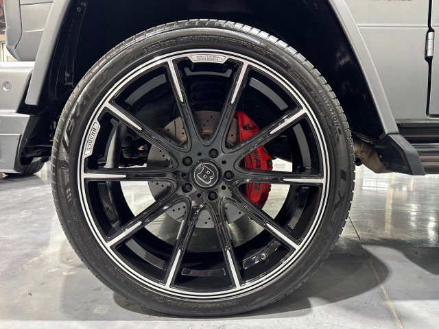 Used 2015 Mercedes-Benz G 63 AMG 4MATIC w/ PA6 Package image 14